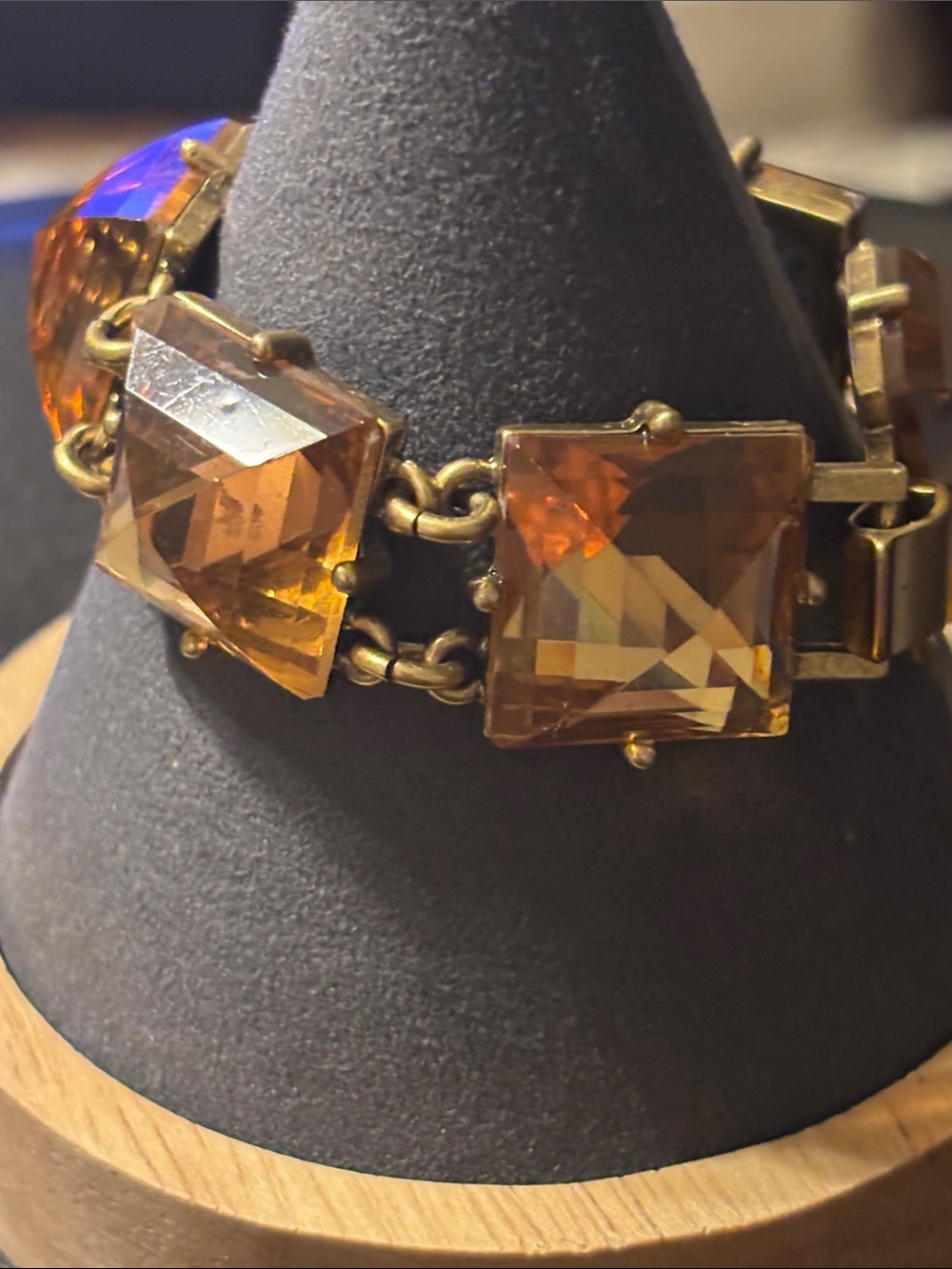 Vintage J. Crew Amber Crystal Link Bracelet Faceted Pyramid Glass - Picture 11 of 17